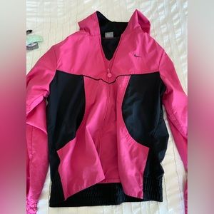 Nike wind breaker